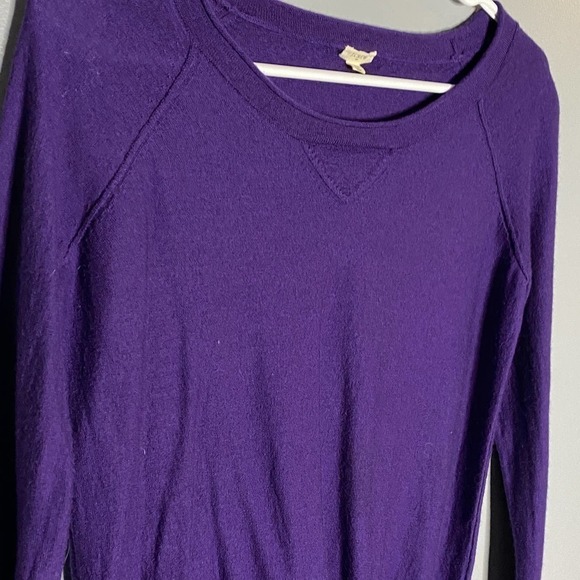 J Crew Outlet 100% Merino Wool Sweater Size XS - Picture 3 of 8
